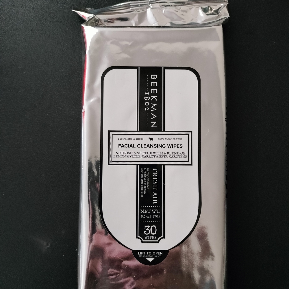Beekman 1802 Facial Cleansing Wipes